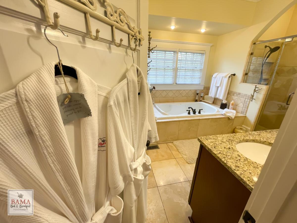 Bama Bed And Breakfast - Magnolia Family Suite Tuscaloosa Dış mekan fotoğraf